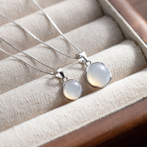 A46188 s925 silver sweet dainty extra circle white jade necklace