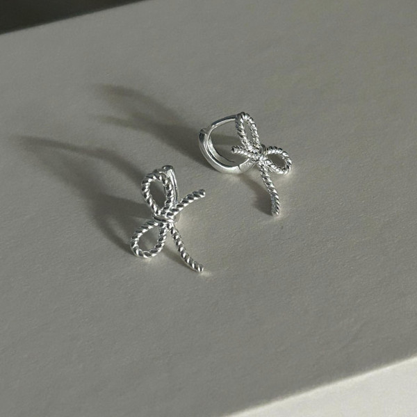 A41710 sterling silver butterfly simple elegant earrings