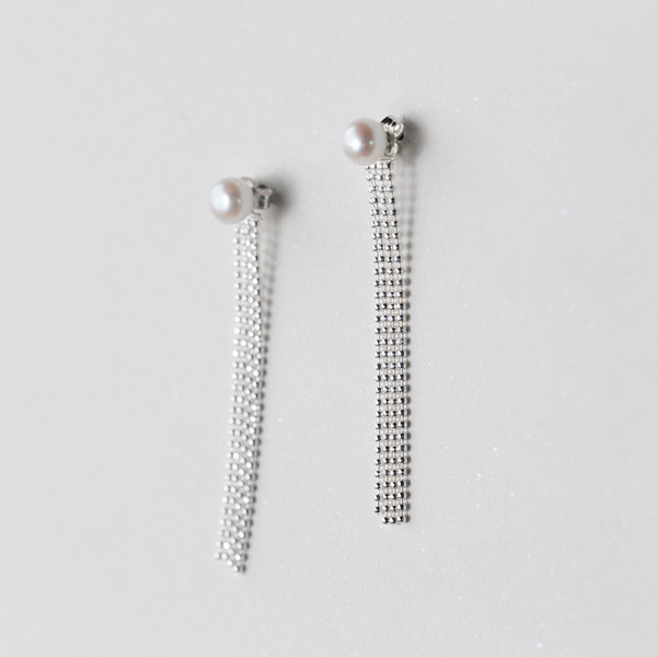 A40669 s925 silver trendy pearl fringe earrings