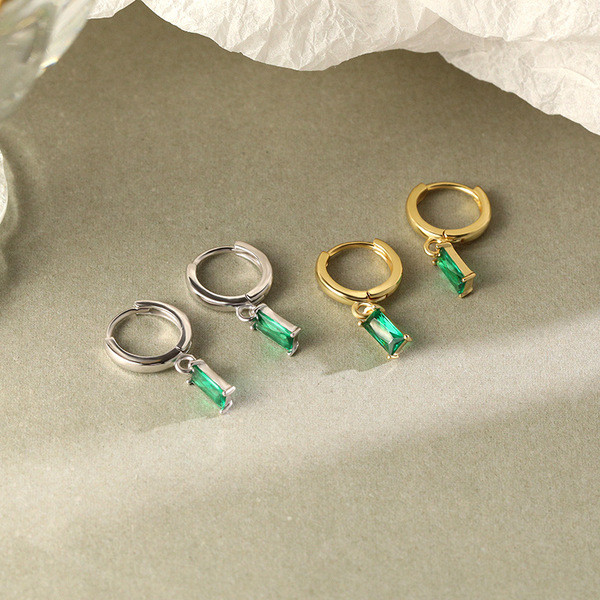 A33100 925 sterling silver vintage earrings