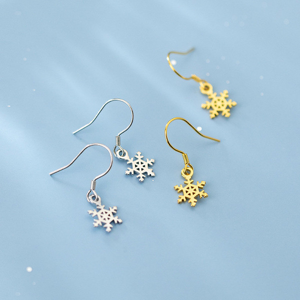 A33665 s925 sterling silver simple chic trendy sweet snowflake earrings