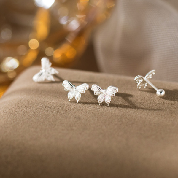 A45161 s925 sterling silver trendy dainty simple butterfly stud earrings