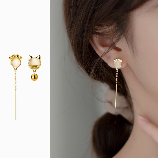 A42199 s925 silver cateye earrings