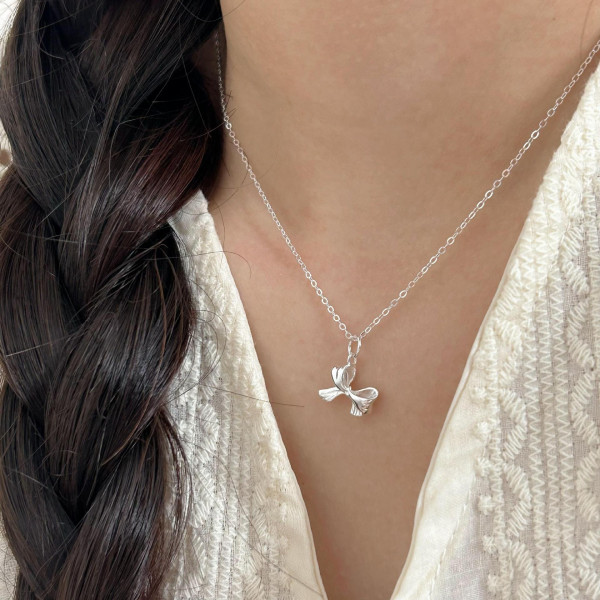 A43710 sterling silver butterfly simple elegant necklace
