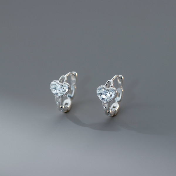A45553 s925 sterling silver trendy sweet heart chain bar stud earrings