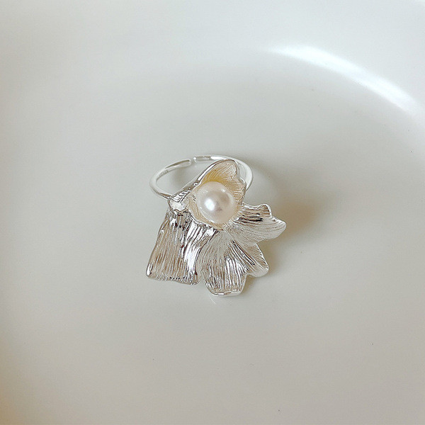 A32667 925 sterling silver pearl irregular flower ring