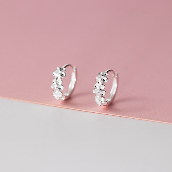 A44781 s925 sterling silver trendy sweet rhinestone flower stud earrings