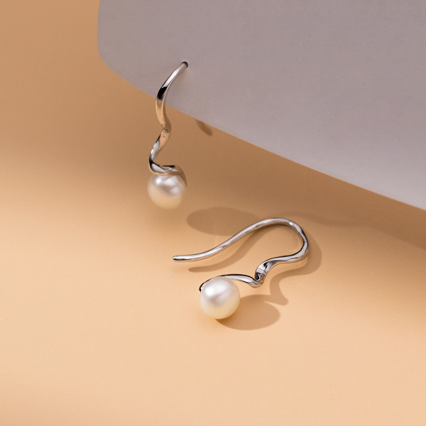 A41748 s925 sterling silver pearl geometric weave bar design earrings