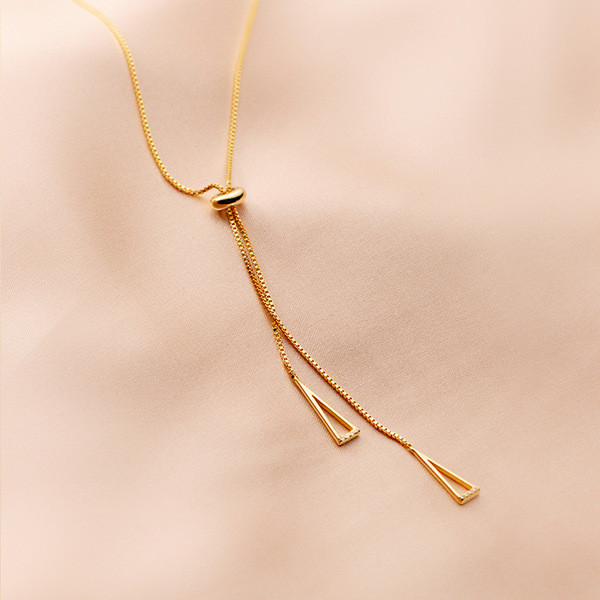A34085 s925 sterling silver triangle tassel necklace
