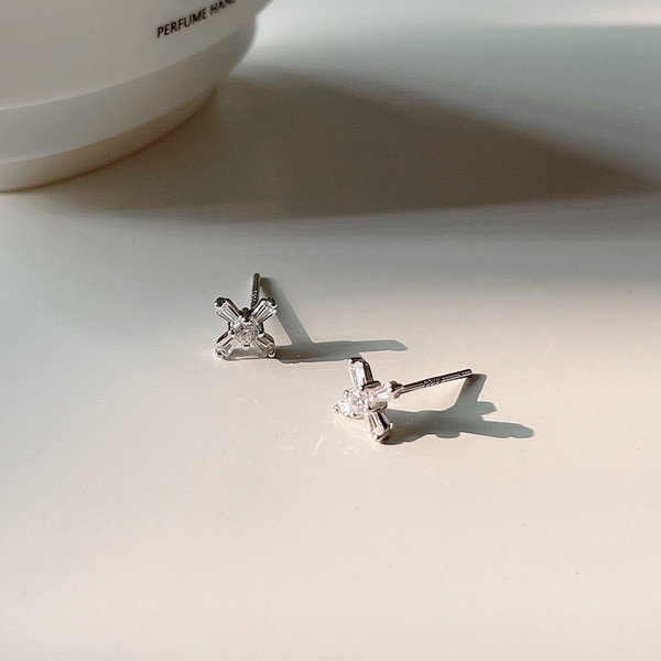 A32813 925 sterling silver earrings