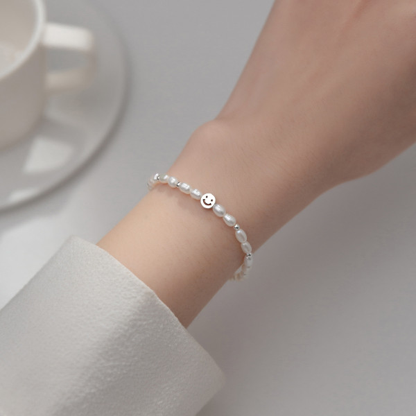 A36950 s925 sterling silver smilingface pearl thai silver vintage charm bracelet