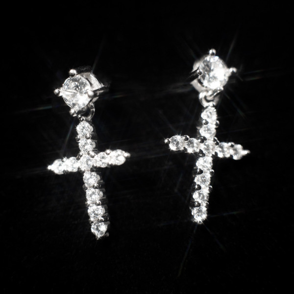 A45325 s925 sterling silver dainty simple rhinestone sparkling cross stud earrings