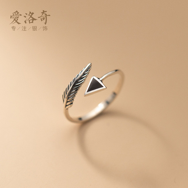 A32107 s925 sterling silver silver black geometric triangle feather ring