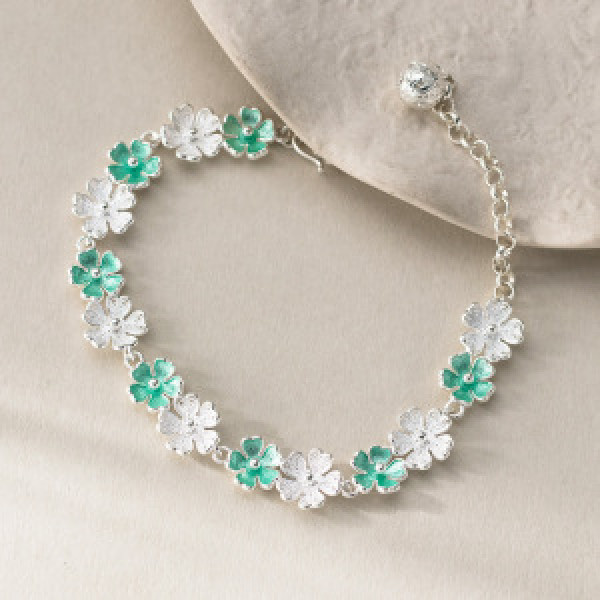 A46295 silver sweet green charm bracelet