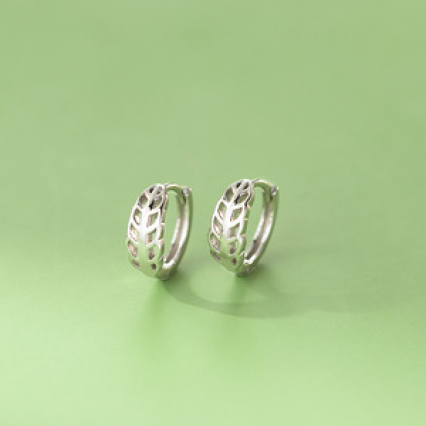 A45779 s925 sterling silver trendy sweet dainty hollowed tree leaf stud earrings