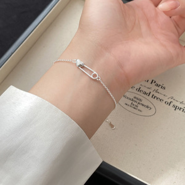 A45881 s925 silver trendy sweet dainty heart charm bracelet