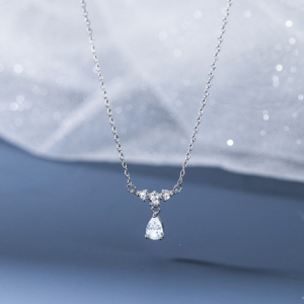A44612 s925 silver trendy sweet unique simple rhinestone teardrop necklace