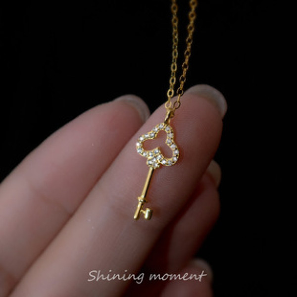 A39244 s925 silver simple trendy rhinestone key sweet elegant fashion necklace