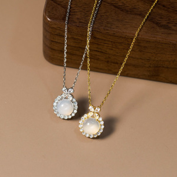 A44245 s925 silver trendy sweet rhinestone circle white jade necklace