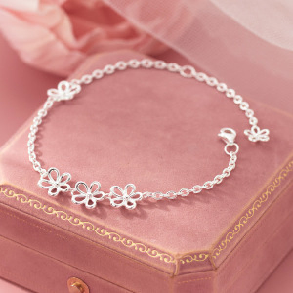 A46208 s925 silver sweet fashion hollowed charm bracelet