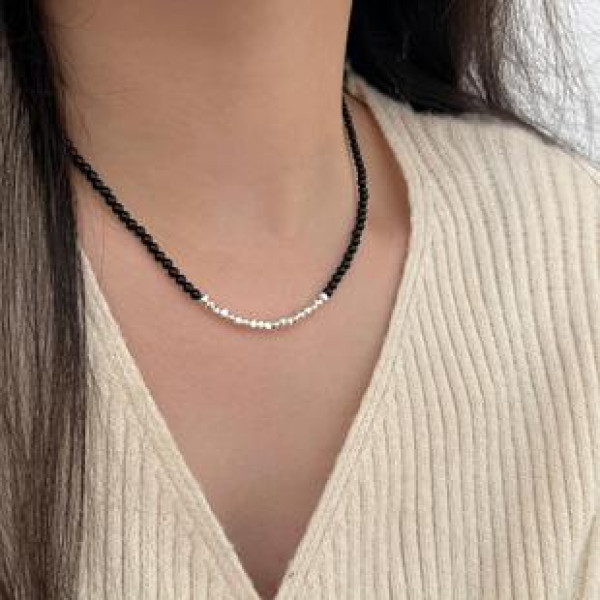 A42661 black agate simple elegant necklace