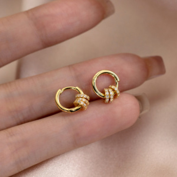A44515 sterling silver rhinestone earrings