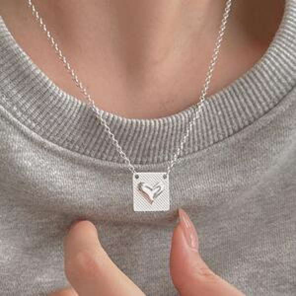 A46388 sterling silver square heart simple elegant necklace