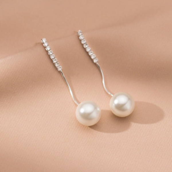 A41772 s925 sterling silver rhinestone artificial pearl stud design earrings