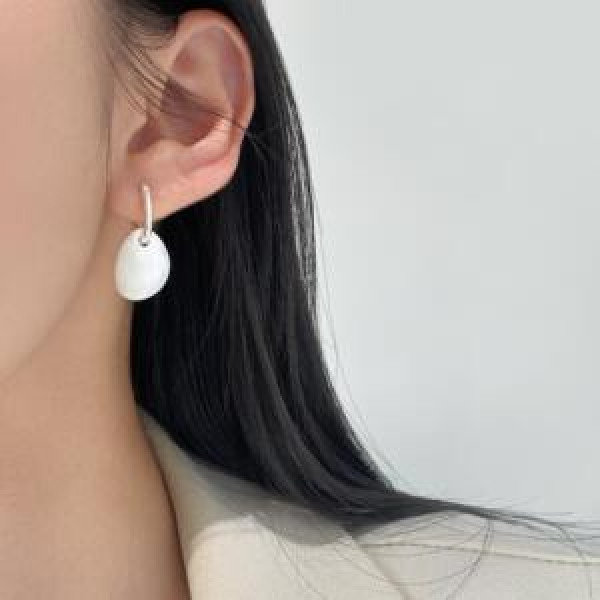 A46182 s925 silver trendy fashion sweet geometric white ear buckle