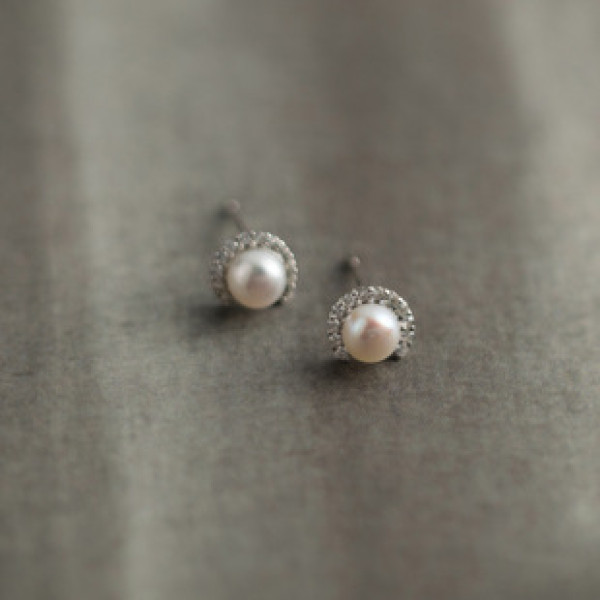 A39195 s925 sterling silver stud floral rhinestone pearl simple elegant earrings