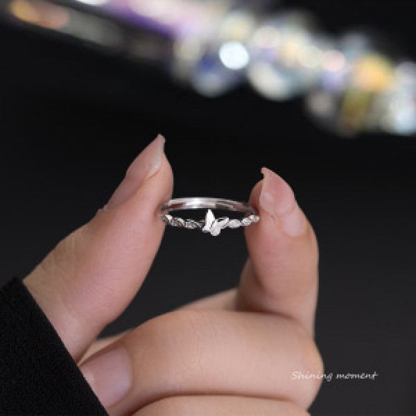 A44762 s925 sterling silver trendy sweet rhinestone twist butterfly ring