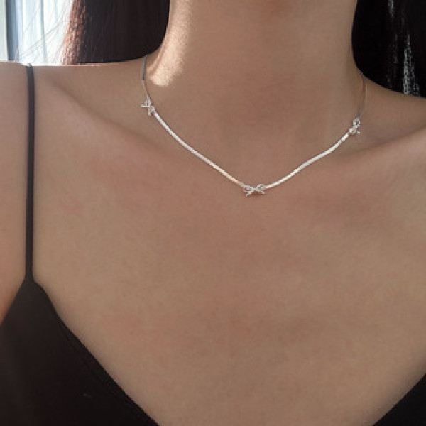 A42927 s925 sterling silver fashion sweet hollowed butterfly necklace
