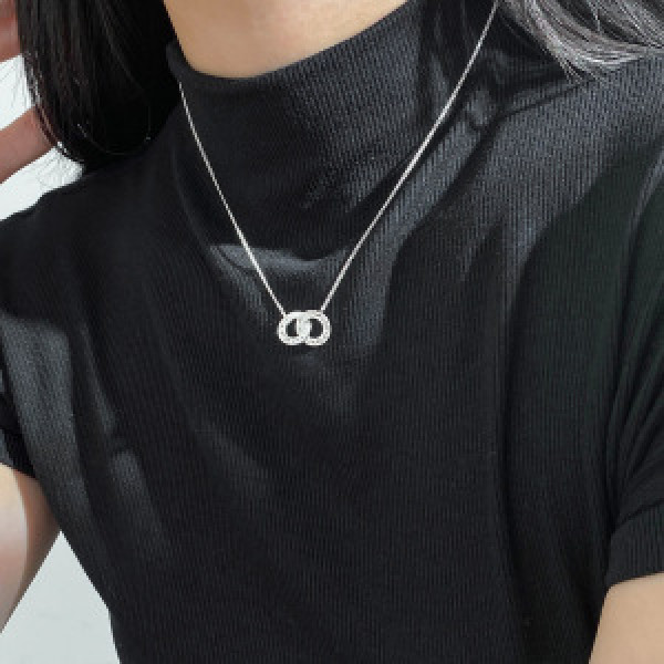 A46297 silver simple circle necklace