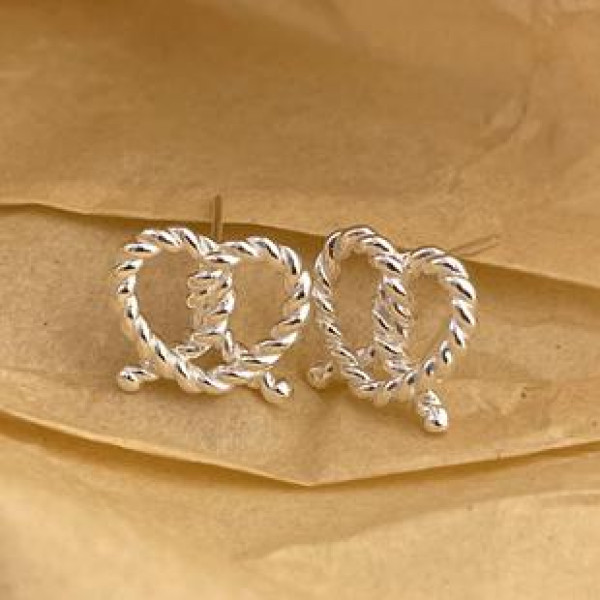 A38740 sterling silver twist heart stud simple fashion earrings