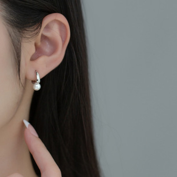 A38936 s925 silver elegant artificial pearl heart simple unique earrings