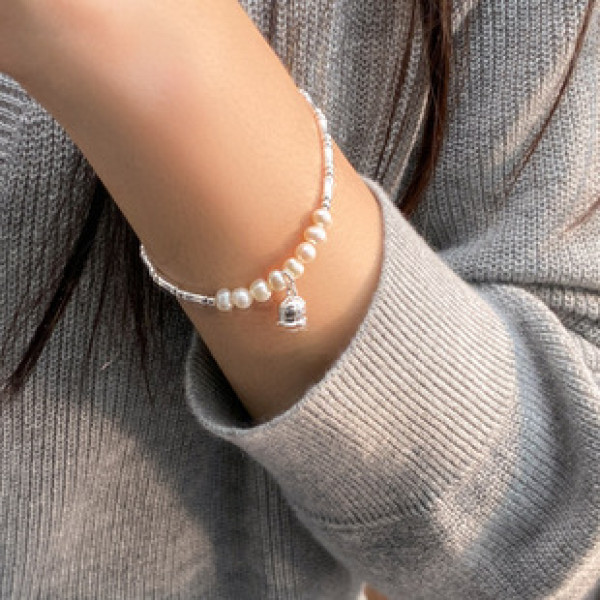 A43409 s925 sterling silver pearl charm design bracelet