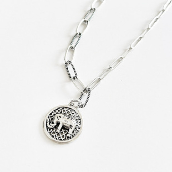 A32893 vintage small necklace