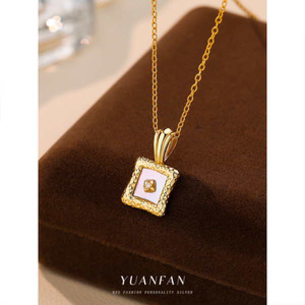 A43672 s925 sterling silver square shell cubic zirconia pendant necklace