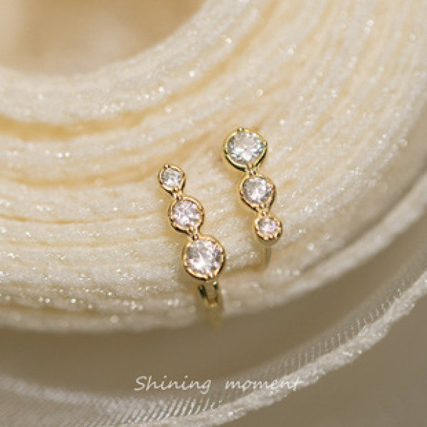 A42692 s925 sterling silver fashion simple rhinestone design earrings