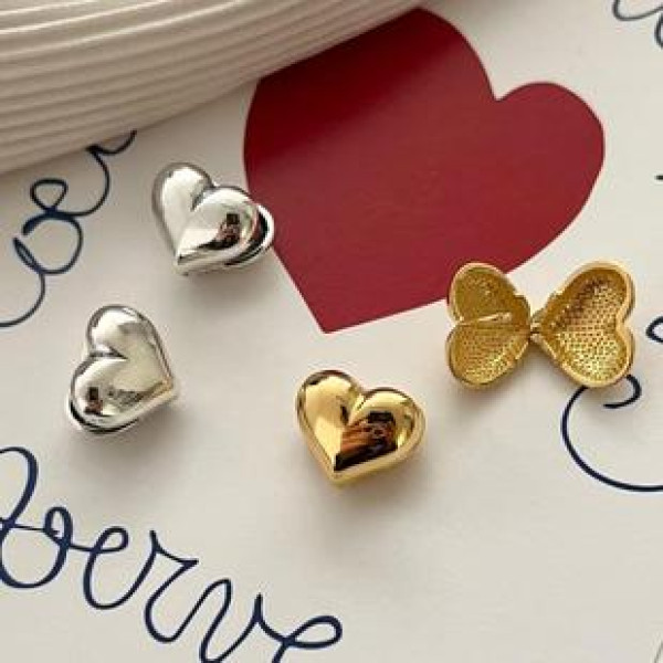 A37154 925 sterling silver heart earrings