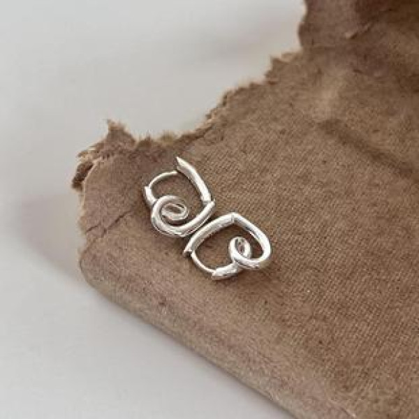 A37157 trendys925 sterling silver simple heart hoop unique earrings