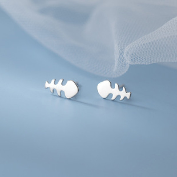 A40569 s925 silver fishbone cute stud earrings