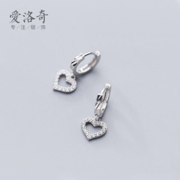 A42110 s925 silver rhinestone hollowed heart short trendy heartshape earrings