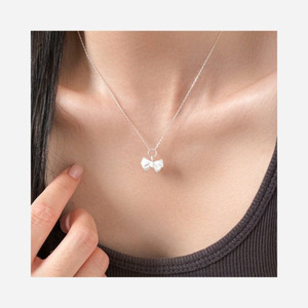 A46026 s925 silver trendy sweet dainty butterfly square necklace