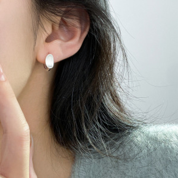 A44614 s925 sterling silver trendy sweet oval geometric stud earrings