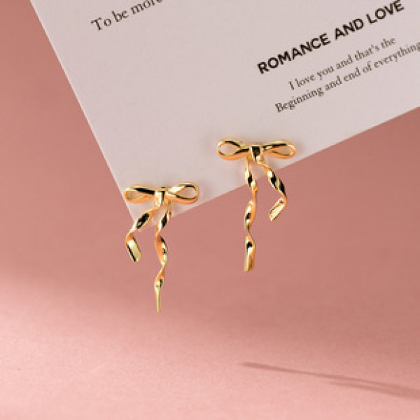 A42681 s925 sterling silver hollowed ribbon butterfly stud design earrings