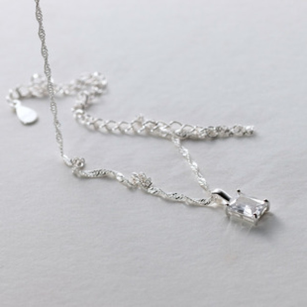 A39058 s925 sterling silver square rhinestone design necklace