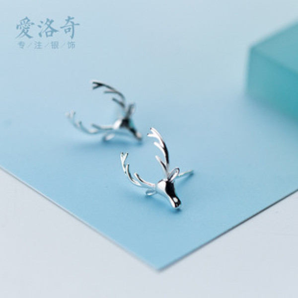 A40393 s925 sterling silver stud christmas deer earrings