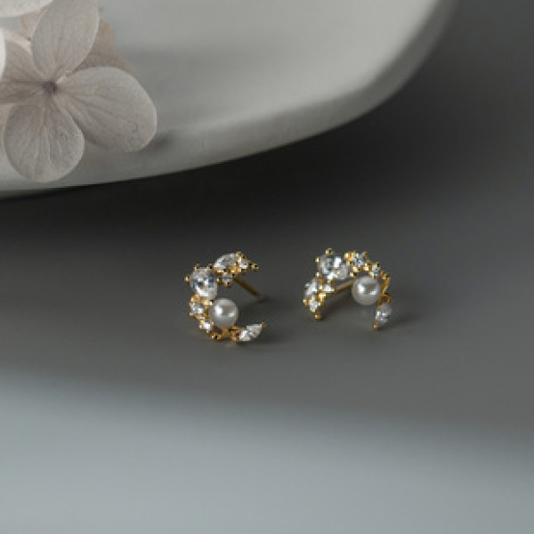 A39961 s925 sterling silver stud artificial pearl moon rhinestone elegant earrings