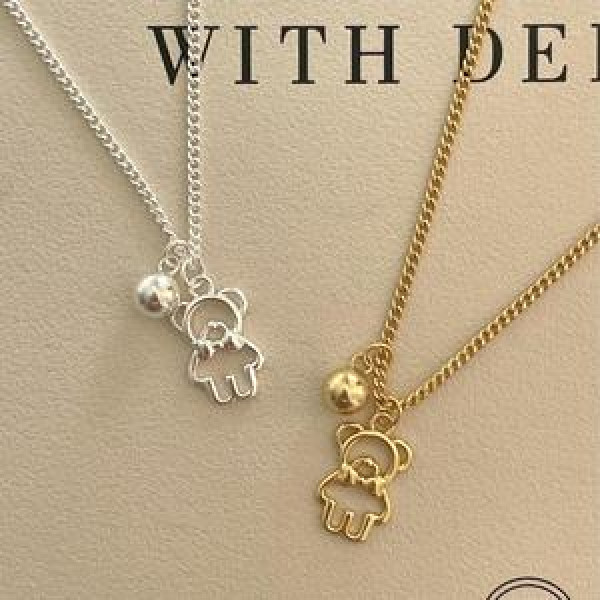 A45404 sterling silver bear simple elegant necklace
